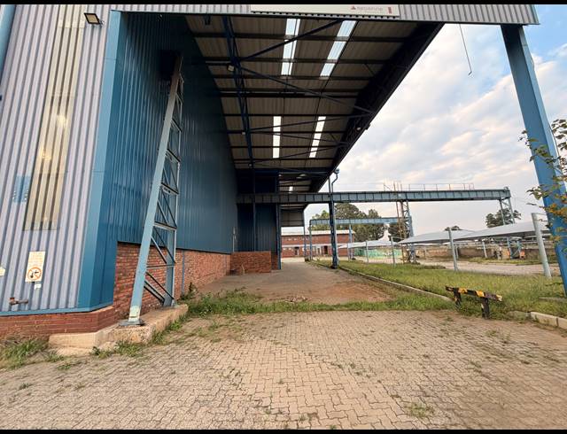 13,251M² WAREHOUSE FOR SALE IN WADEVILLE